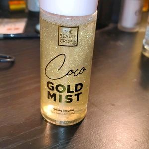 The beauty crop gold mist